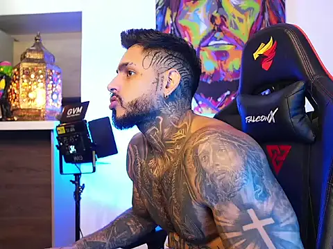 logan hugh8 online show from 10/11/25, 11:36