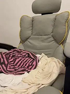 coco-o online show from 09/17/25, 03:14