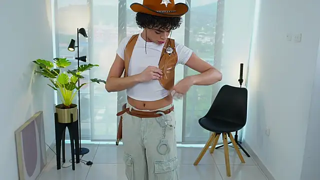 Timmyshy  online show from 10/31/25, 07:48