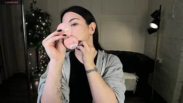 Dark Moni online show from 03/27/26, 02:50