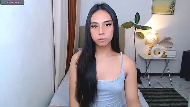 Snapshot of scarlet_smith7 chatting on 07/11/26, 02:14 scarlet smith7 online show from 07/11/26, 02:14