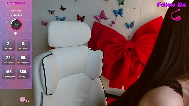 Snapshot of Boobyy-Bae chatting on 04/23/26, 04:14 Boobyy-Bae online show from 04/23/26, 04:14