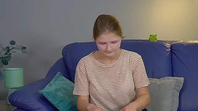 Snapshot of JaneRosen chatting on 09/14/25, 06:23 JaneRosen online show from 09/14/25, 06:23