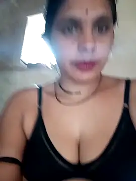 Snapshot of Chanchal_ji chatting on 10/04/25, 11:08 Chanchal ji online show from 10/04/25, 11:08