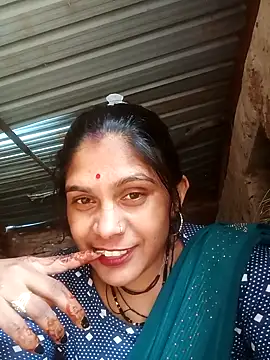 Snapshot of Chanchal_ji chatting on 10/29/25, 09:00 Chanchal ji online show from 10/29/25, 09:00