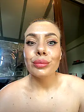 emmasweett11 online show from 10/05/25, 07:39