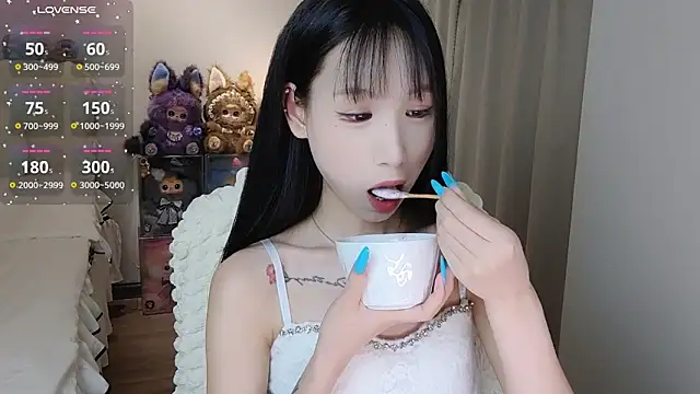 Snapshot of M-OTT_ chatting on 05/22/26, 03:50 M-OTT online show from 05/22/26, 03:50