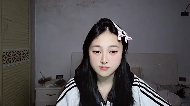 xxz98 online show from 12/21/25, 07:21