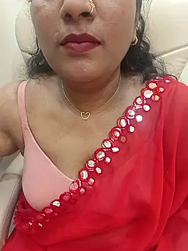 Snapshot of Aunty_Boy_143 chatting on 04/27/26, 02:04 Aunty Boy 143 online show from 04/27/26, 02:04