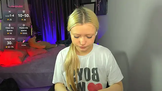 Millie Vanillies online show from 12/14/25, 06:30