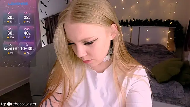 RebeccaAster online show from 12/20/25, 09:11