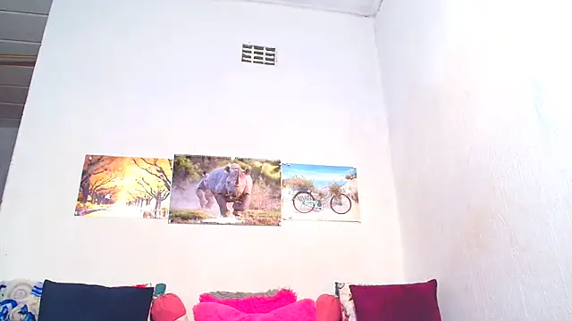 LoloQueen5 online show from 09/21/25, 12:07