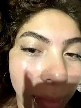 Snapshot of Samantha_2190 chatting on 10/26/25, 02:50 Samantha 2190 online show from 10/26/25, 02:50