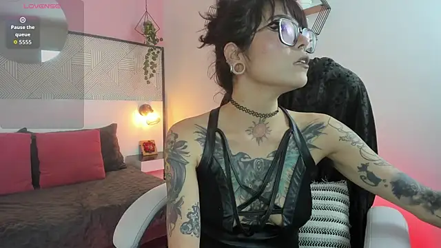 Esmeralda CO online show from 10/10/25, 12:04