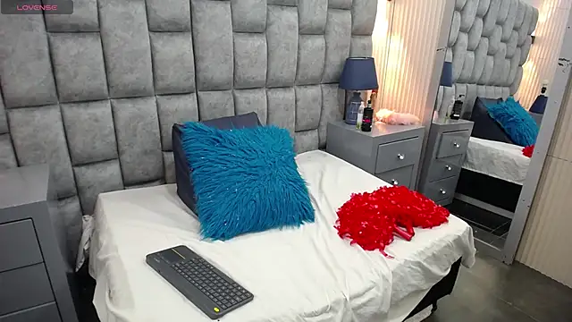 canela a73 online show from 10/31/25, 06:31