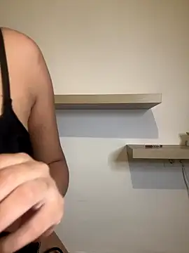 Fatiel1256 online show from 11/08/25, 11:25