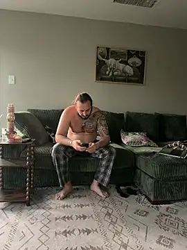 Flowerdaddyxh online show from 01/11/26, 01:49