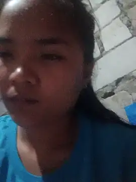 Sexy-Mama25 online show from 12/22/25, 04:04