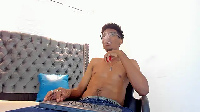 nero reyd online show from 09/27/25, 08:03