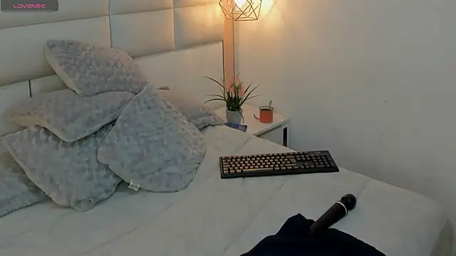 Salome Smitth 1 online show from 02/28/26, 09:05