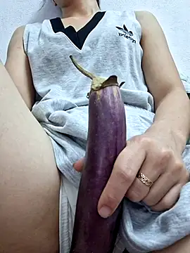 irina hana online show from 09/09/25, 01:05