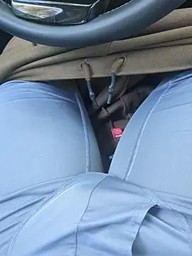 GRiZZLYBONE online show from 03/18/26, 08:45