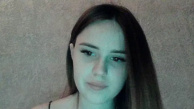 SweetLoraa online show from 01/13/26, 08:25