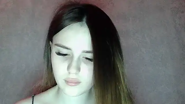 SweetLoraa online show from 03/01/26, 03:58