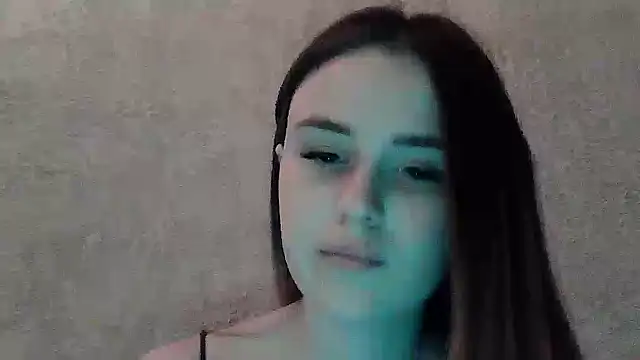 SweetLoraa online show from 03/06/26, 05:20