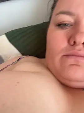 SunnyLeila2101 online show from 09/17/25, 09:55