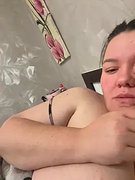 SunnyLeila2101 online show from 09/25/25, 07:28