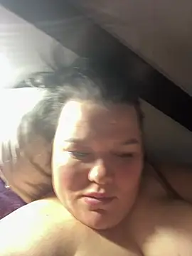 SunnyLeila2101 online show from 03/06/26, 07:54