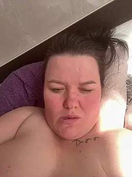 SunnyLeila2101 online show from 03/12/26, 12:22