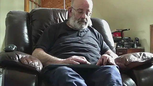 janzer13 online show from 03/26/26, 01:49