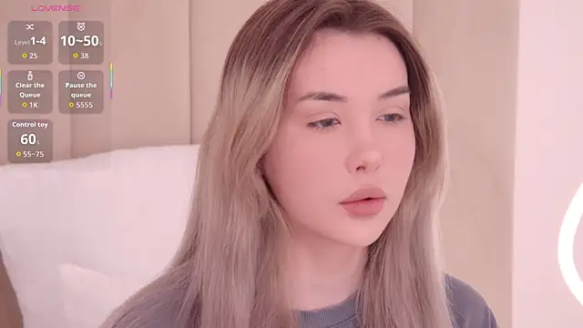 Nesolla online show from 04/09/26, 09:04