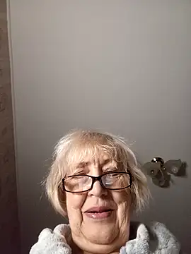 Anatolia5961 online show from 11/29/25, 02:36