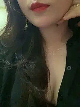 Snapshot of Linda288 chatting on 02/19/26, 10:00 Linda288 online show from 02/19/26, 10:00