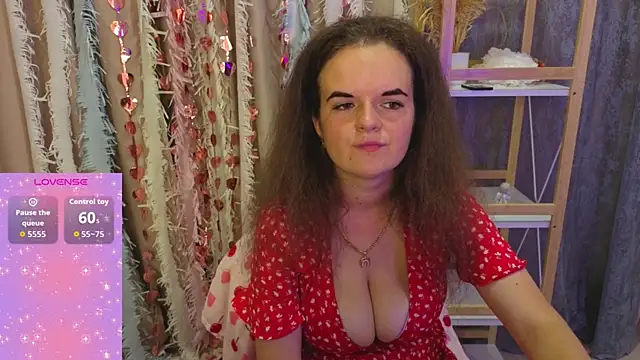 Luisa Rosee online show from 09/12/25, 05:57