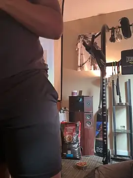 KeYBuMp323 online show from 10/05/25, 04:05