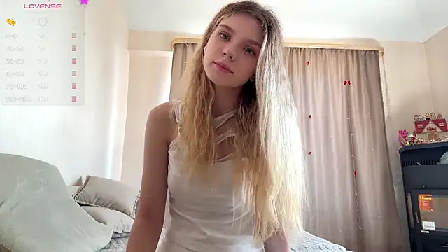 FruityXo online show from 07/17/26, 11:39