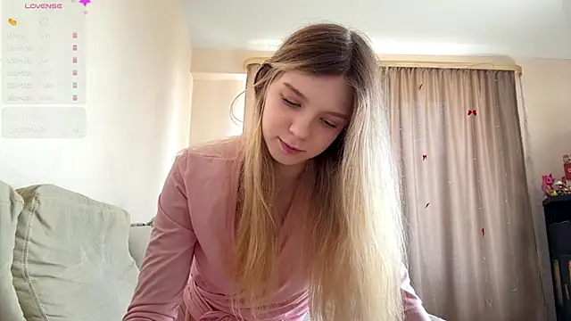 FruityXo online show from 07/18/26, 11:14