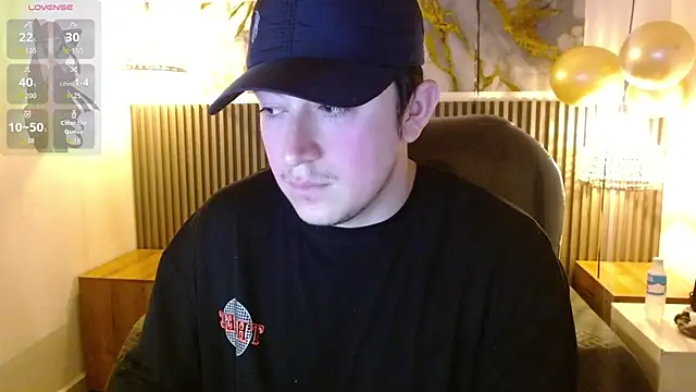 Lancelot 19 online show from 10/22/25, 08:14