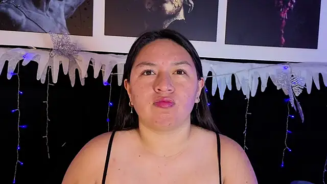 BellaRoux1 online show from 12/20/25, 12:01