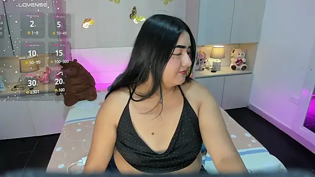 LilyWhitney online show from 02/18/26, 04:08