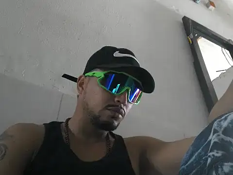 Snapshot of Chingasexo chatting on 02/28/26, 08:43 Chingasexo online show from 02/28/26, 08:43