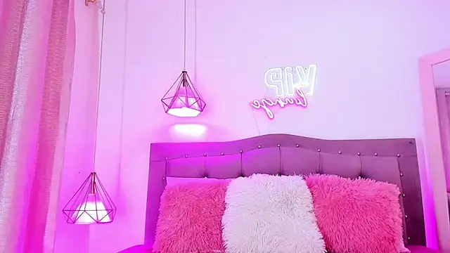 britneyy stars online show from 09/14/25, 09:58