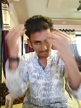 Snapshot of yung_cplz chatting on 11/08/25, 08:36 yung cplz online show from 11/08/25, 08:36