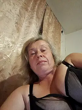 Catherine372311 online show from 09/15/25, 08:20