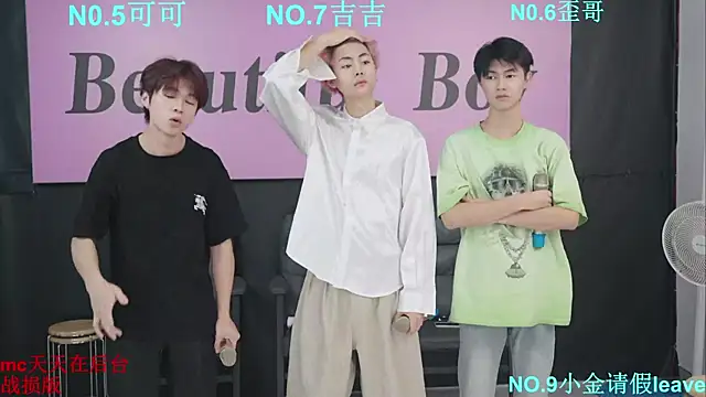 Beautifulboys-777 online show from 10/03/25, 11:40