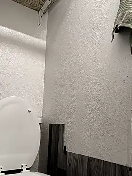 Julians26ne online show from 03/13/26, 07:26